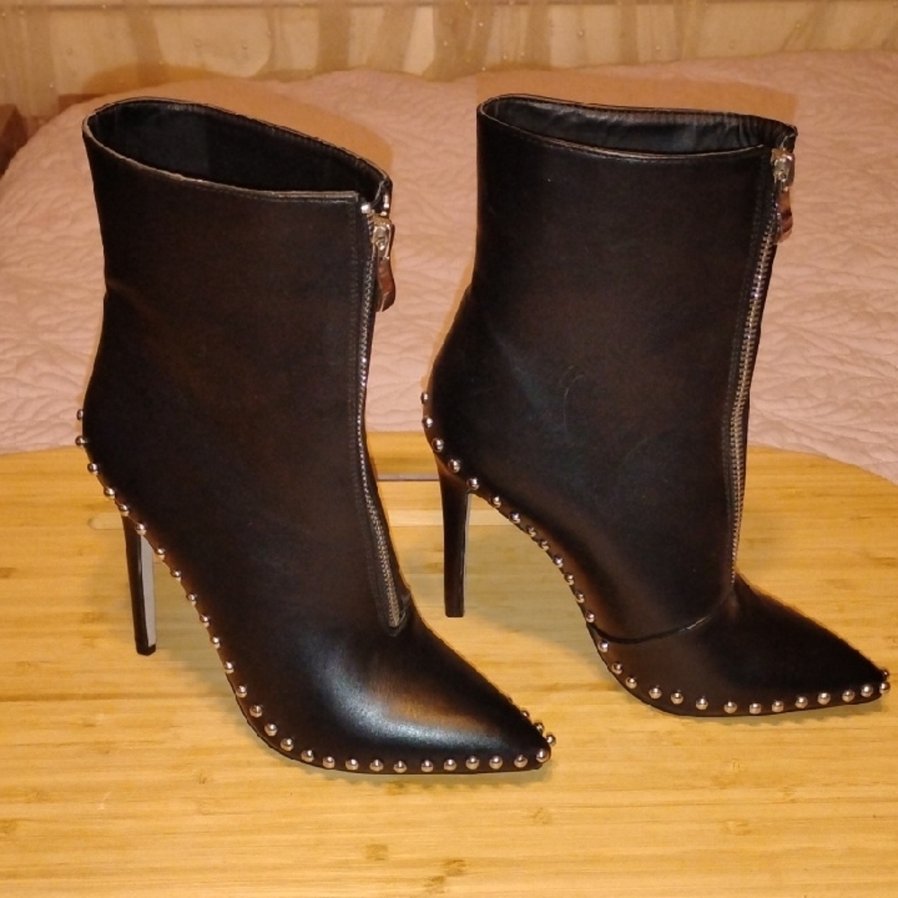 Fashion Nova Black Thoraya Bootie Studded Heeled Boots, Size: 6.5